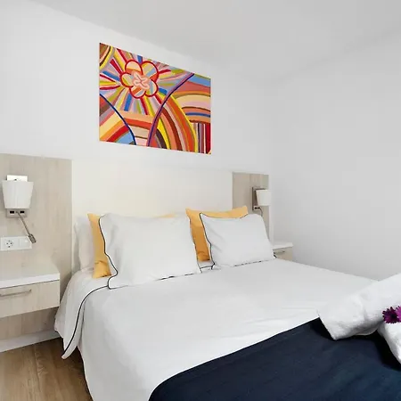 Casa Adayeim 1 *